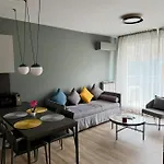 7th Sense Boutique