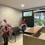 7th Sense Boutique