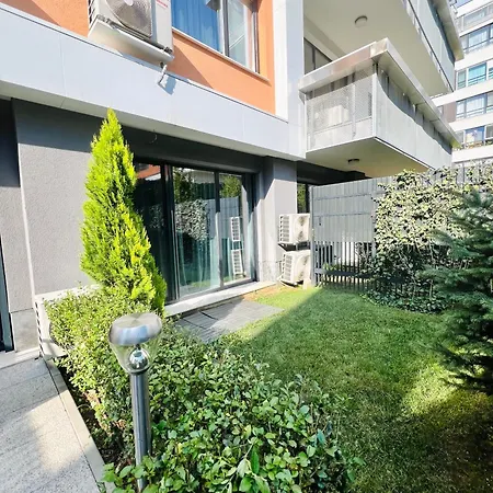 7th Sense Boutique Apartmanhotel *