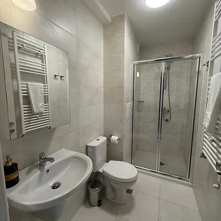 7th Sense Boutique 4*