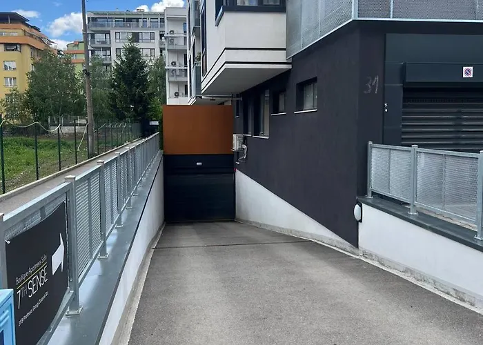 7th Sense Boutique 4*